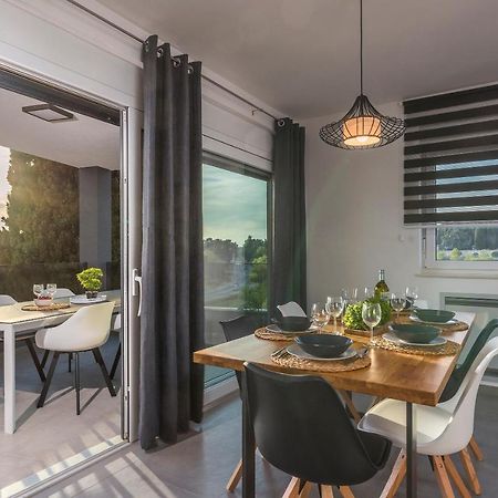 Apart Residence-Galant Ρόβινι Εξωτερικό φωτογραφία
