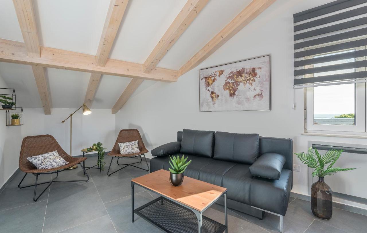 Apart Residence-Galant Ρόβινι Εξωτερικό φωτογραφία