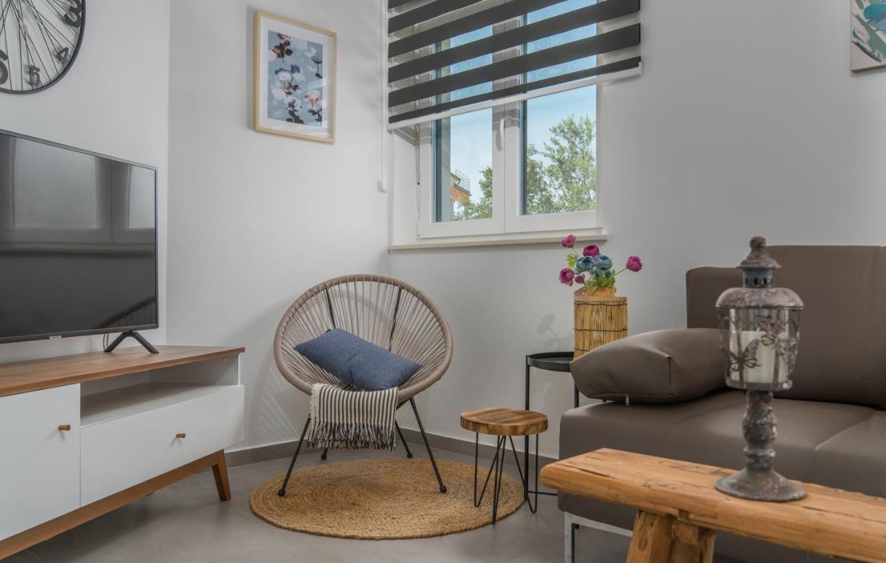 Apart Residence-Galant Ρόβινι Εξωτερικό φωτογραφία